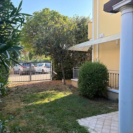 Nyaraló The Nest-casa Con Giardino Marina di Massa